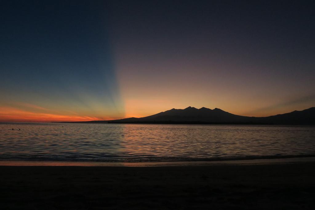 Maomeno Yoga Resort Ilhas Gili Exterior foto